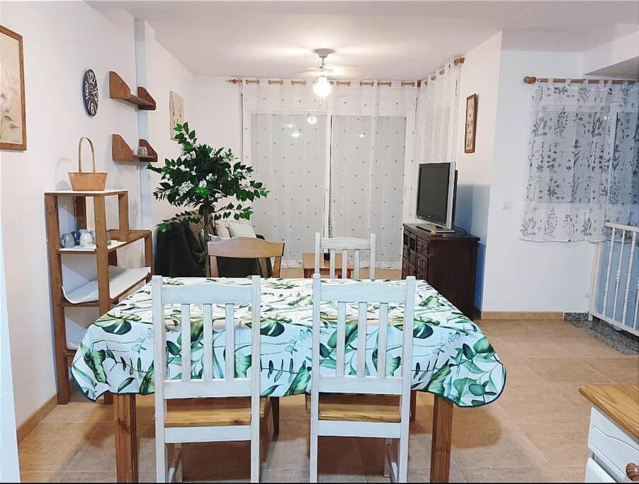 Вілла Casa Familiar A Pie De Piscina Бера Екстер'єр фото
