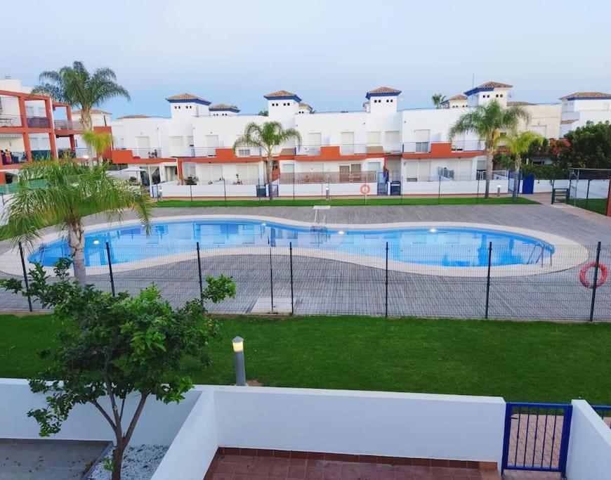Вілла Casa Familiar A Pie De Piscina Бера Екстер'єр фото